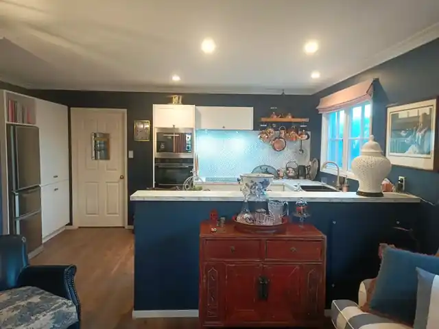 Blue kitchen repaint