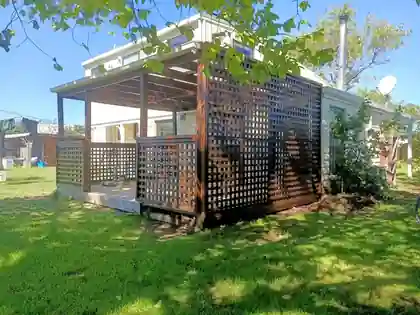 Exterior pergola staining